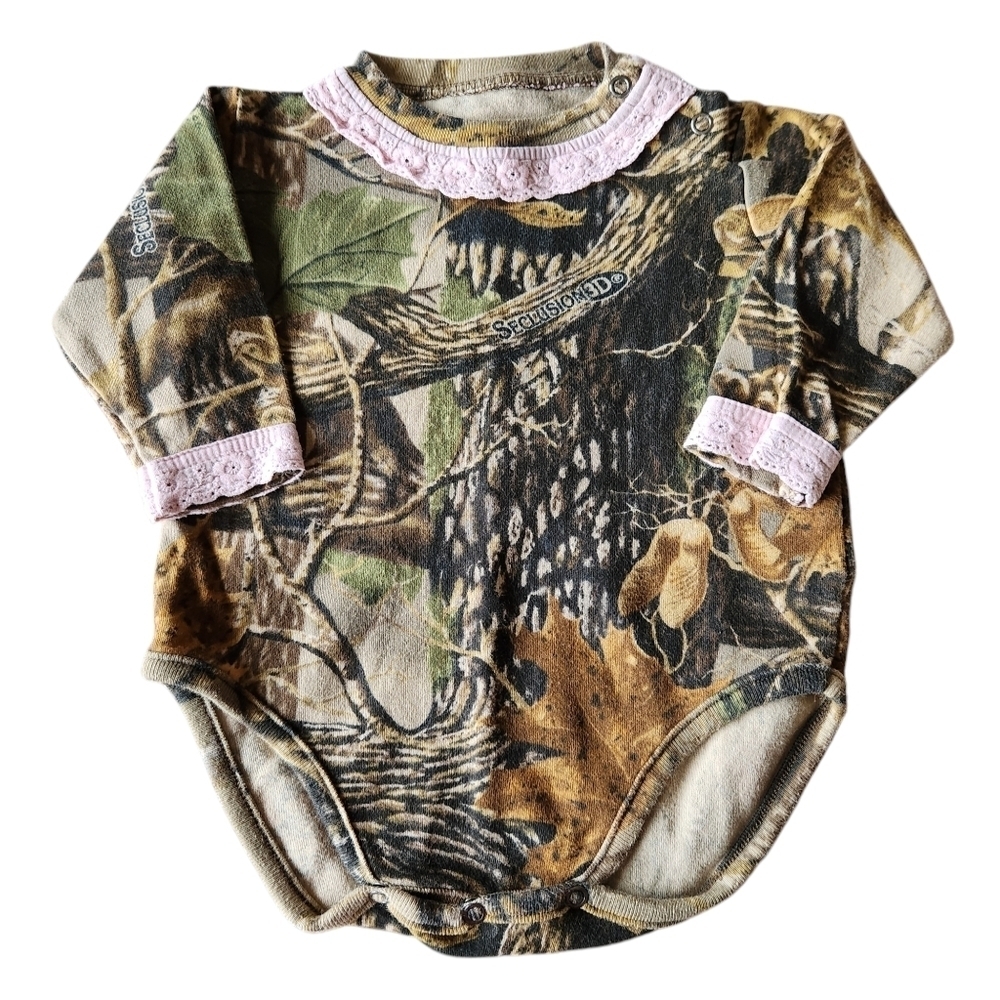 Cabela's onesie 6 months